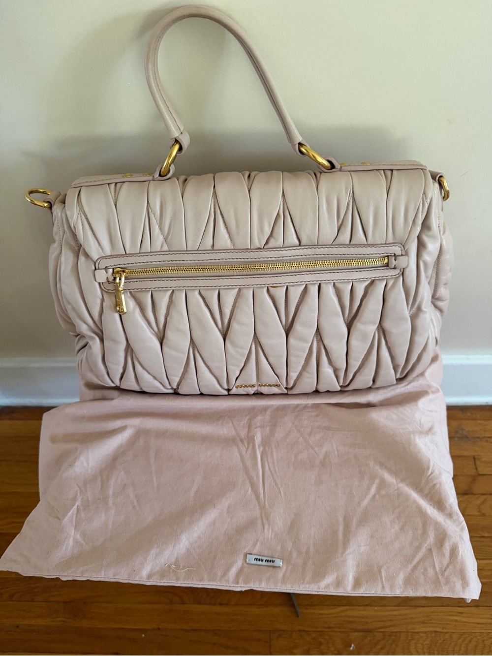 Miu Miu Quilted Pattina Leather Shoulder Bag in Cipria with Gold Hardware - Picture 9 of 12